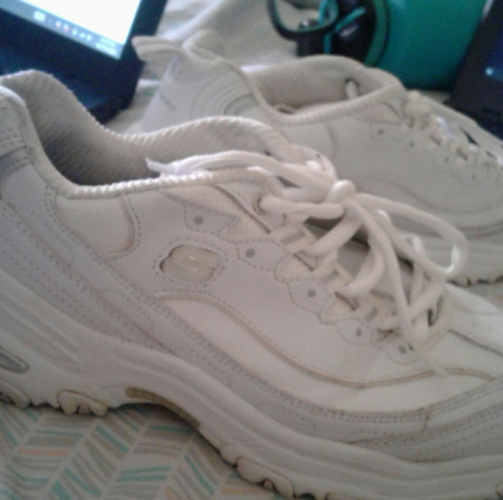Skechers